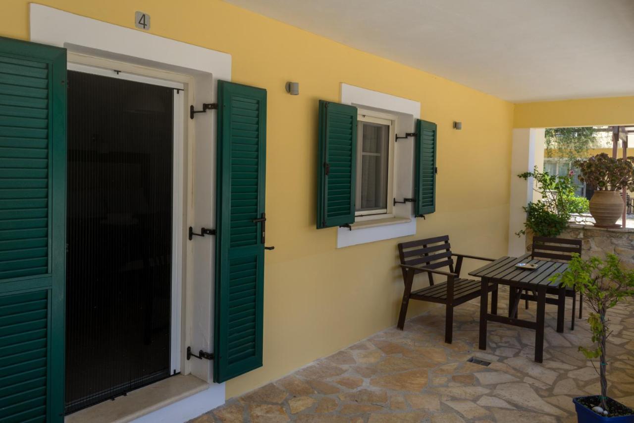 Villa Elaia Suites & Apartments No.4 Gaios Extérieur photo